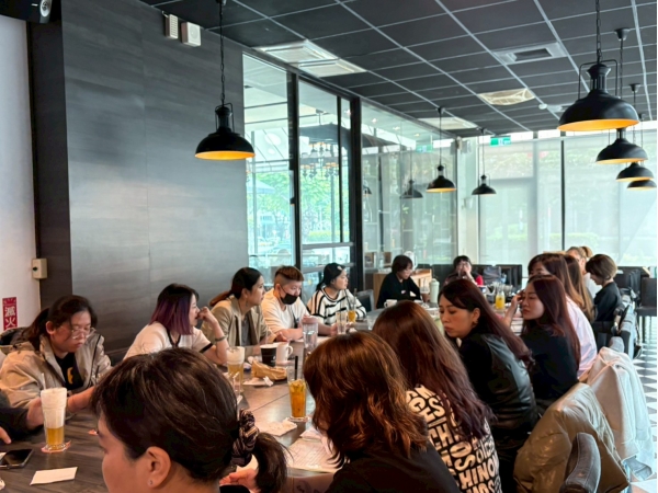 LINE_ALBUM_4_250417_16