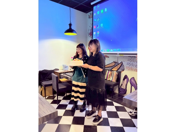 LINE_ALBUM_2025.7月 店員會議_250829_3