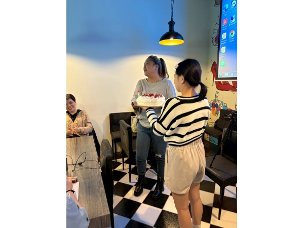 LINE_ALBUM_4_250417_1