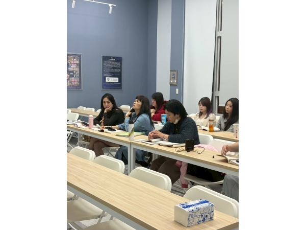 LINE_ALBUM_2025.12_店務會議_261007_10