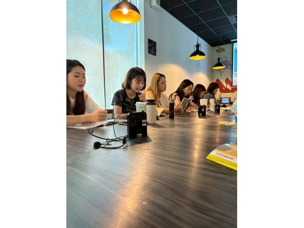 LINE_ALBUM_2025.6店務會議_250829_22