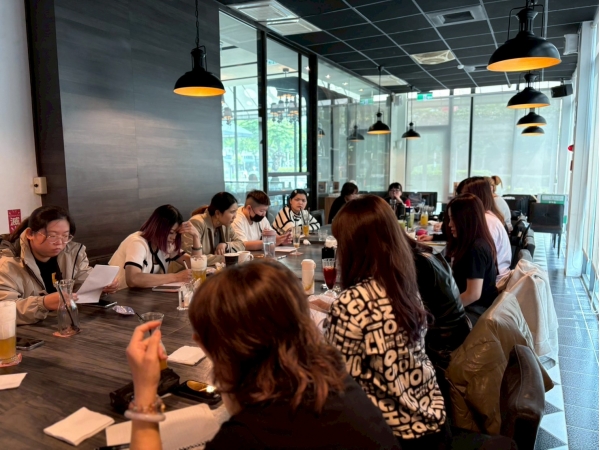 LINE_ALBUM_4_250417_18